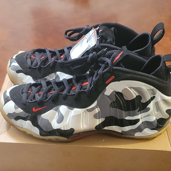 Foamposite Fighter Jet sz 13 worn 1 - Picture 2 of 4
